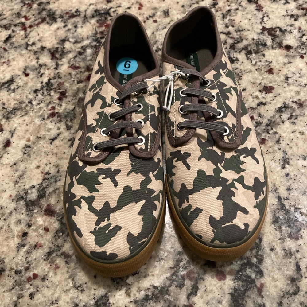 PARKER & SKY BOY’S CAMOUFLAGE SHOES